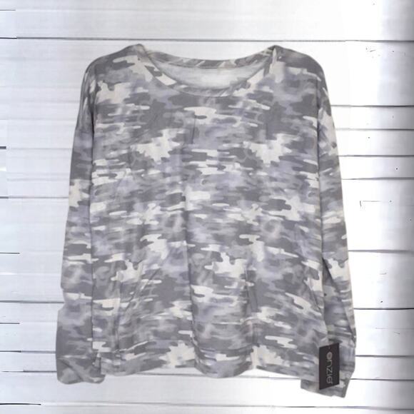 NEW Onzie x Revolve Lightweight‎ Sweatshirt Size SMALL/MEDIUM Gray Camo High Low - Picture 1 of 7